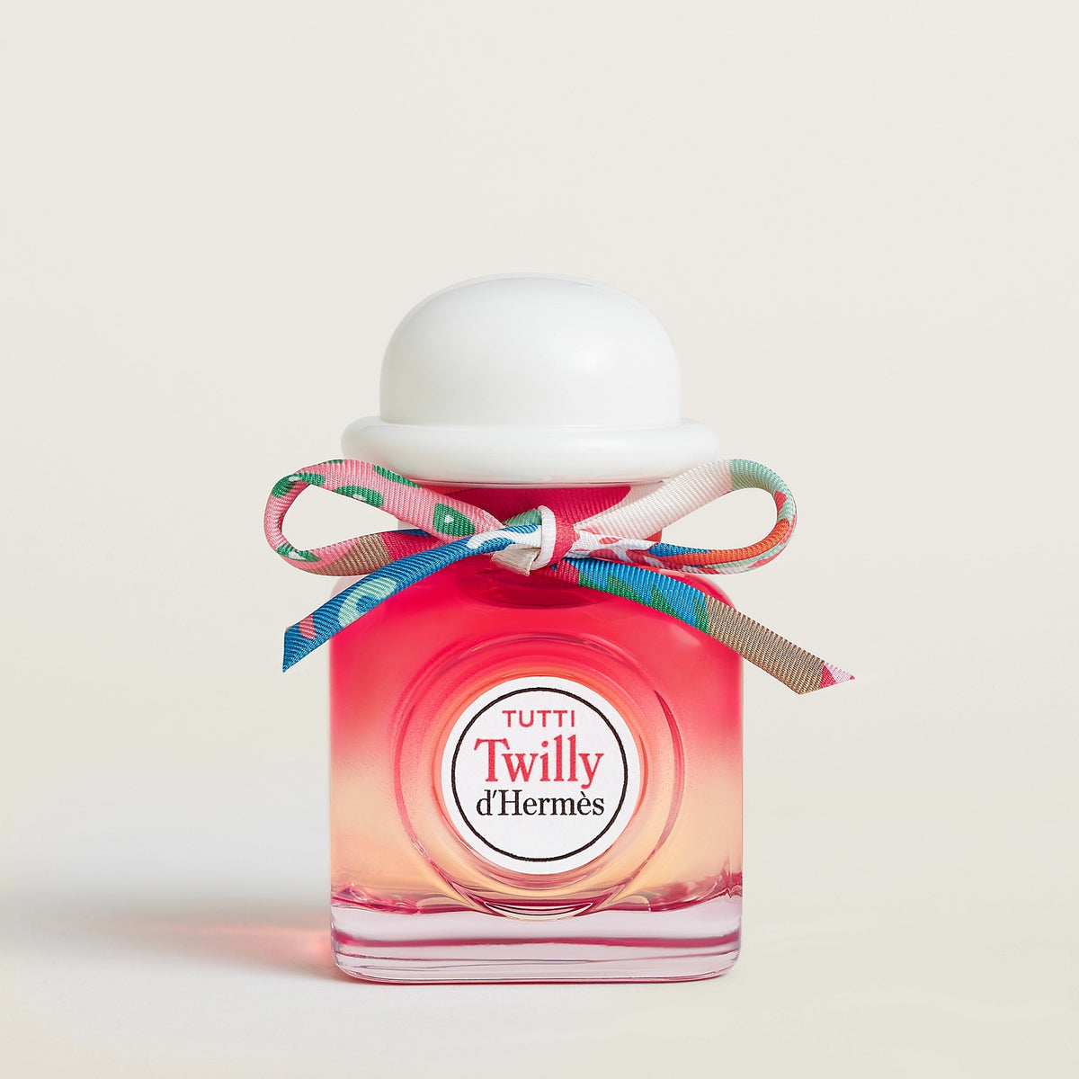 tutti-twilly-d-hermes-eau-de-parfum - 110827V0-worn-2-0-0-2000-2000-q99_g.jpg