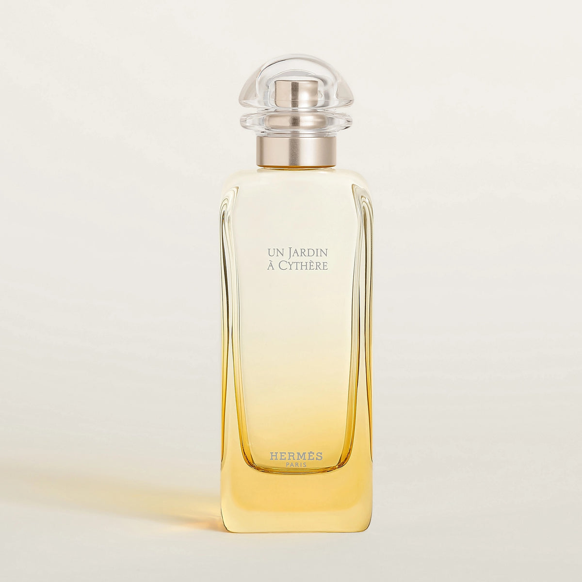 un-jardin-a-cythere-eau-de-toilette - 109289V0-worn-2-0-0-2000-2000-q99_g.jpg