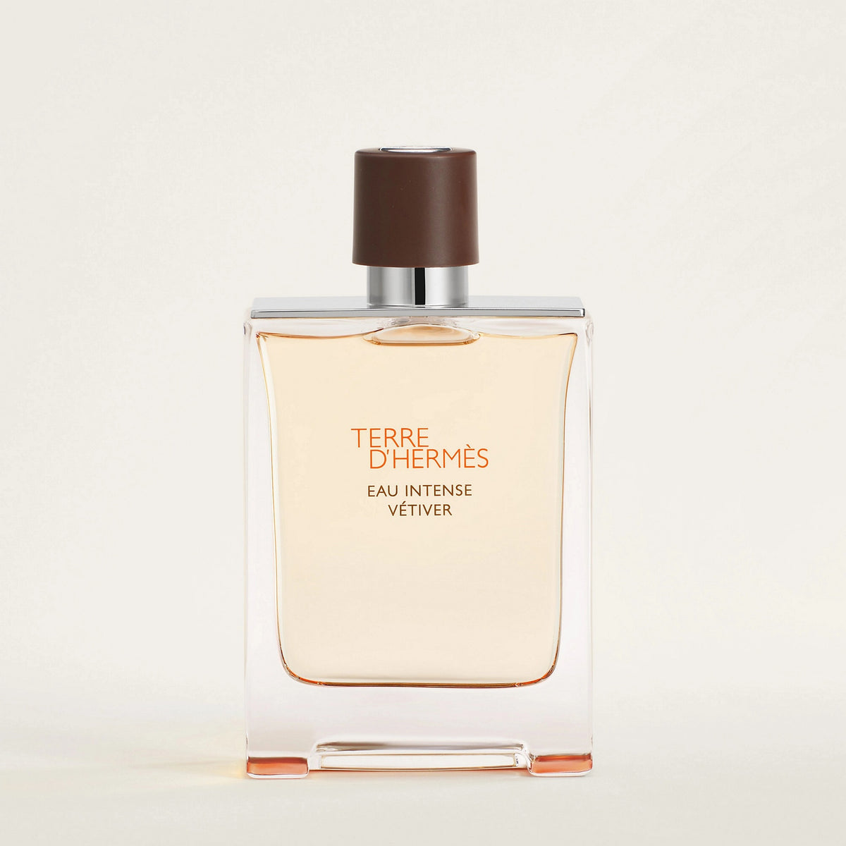terre-d-hermes-eau-intense-vetiver-eau-de-parfum - 40946-front-wm-1-0-0-2000-2000-q99_g.jpg