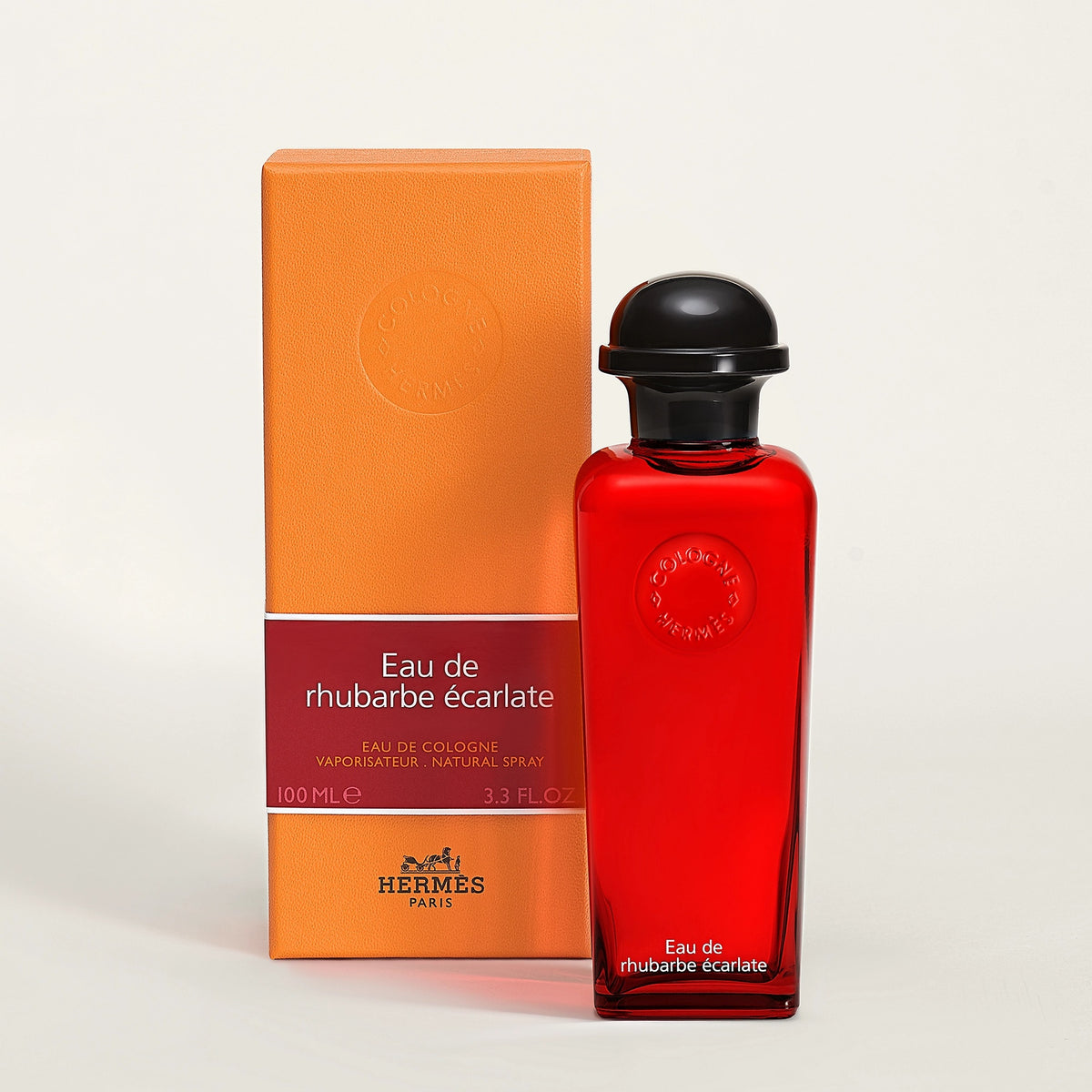 eau-de-rhubarbe-ecarlate-eau-de-cologne - 107157V0-worn-3-0-0-2000-2000-q99_g.jpg