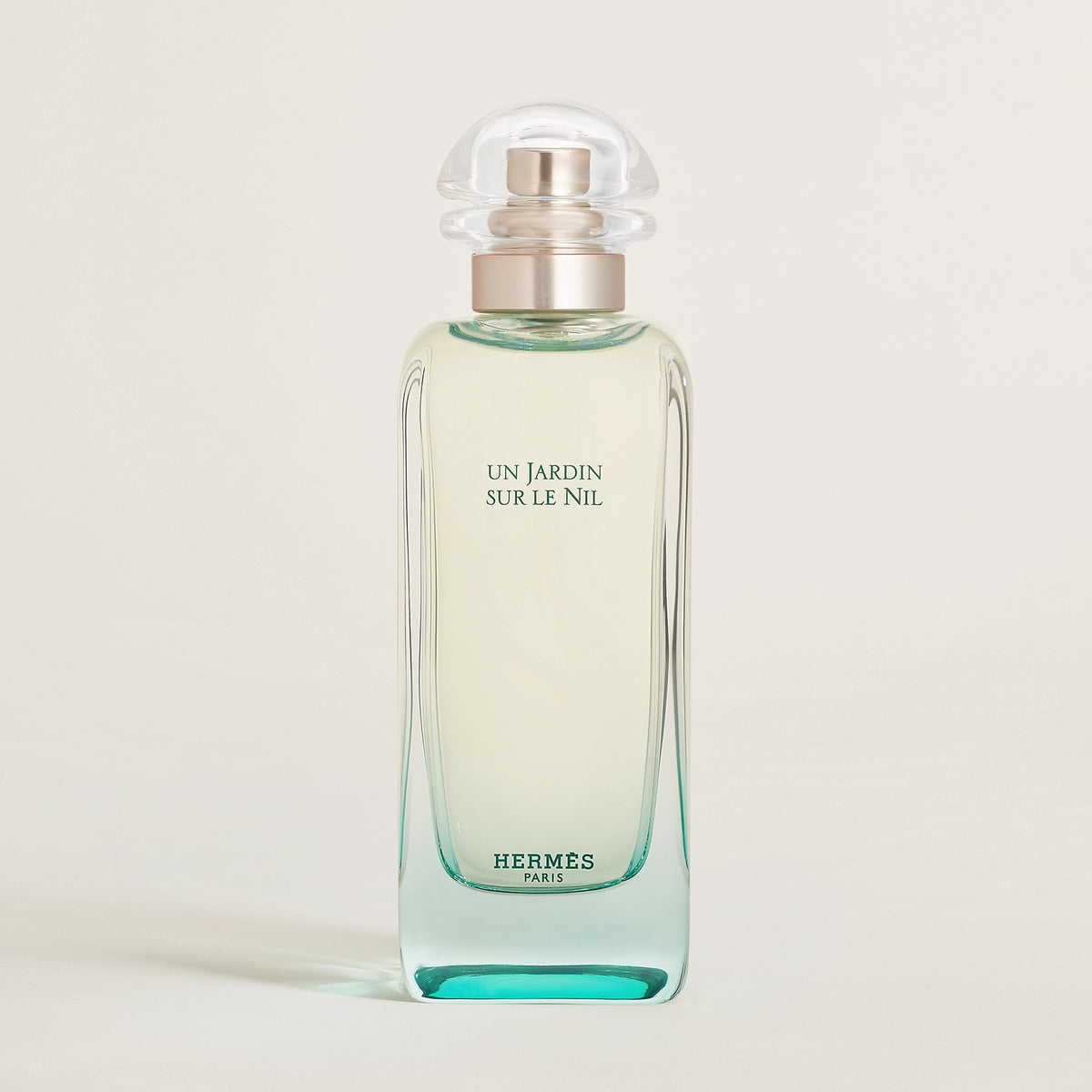 un-jardin-sur-le-nil-eau-de-toilette - 20396-worn-2-0-0-2000-2000-q99_g.jpg