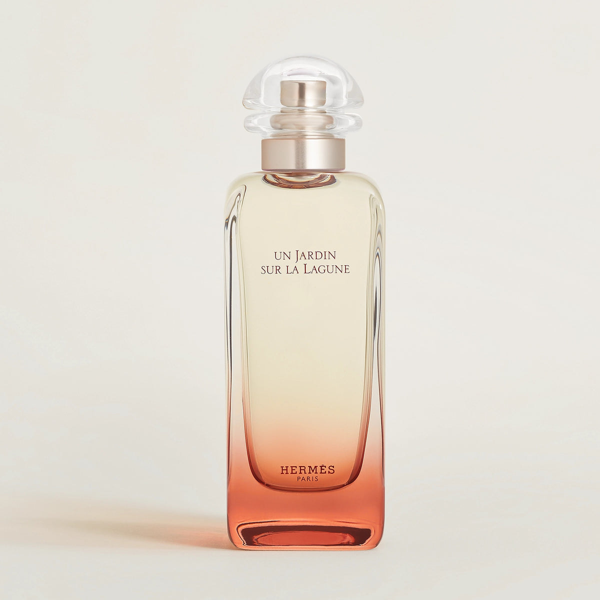 un-jardin-sur-la-lagune-eau-de-toilette - 100082V0-front-wm-2-0-0-2000-2000-q99_g.jpg